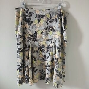 Vintage Women's RQT Skirt Fit and Flared Flowy Size 14 L‎ Gray Floral Skirt Midi